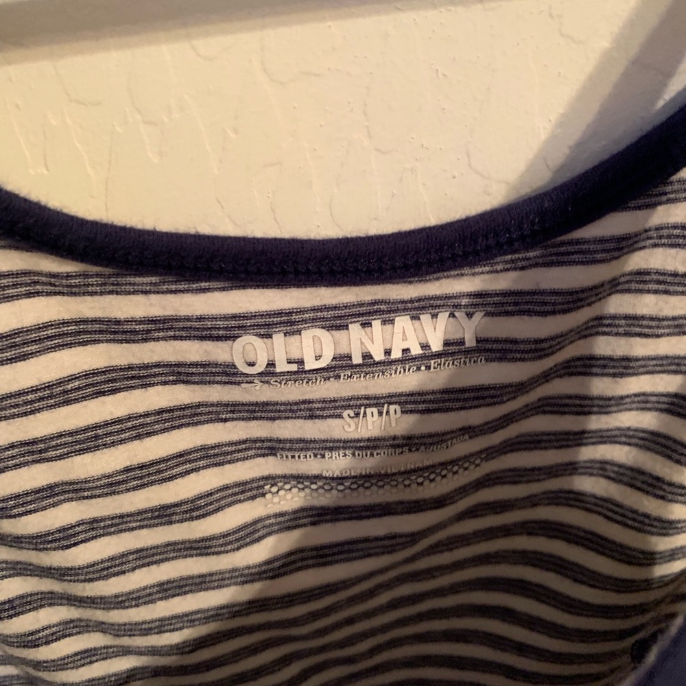 Crop top 👻 - Picture 2 of 2